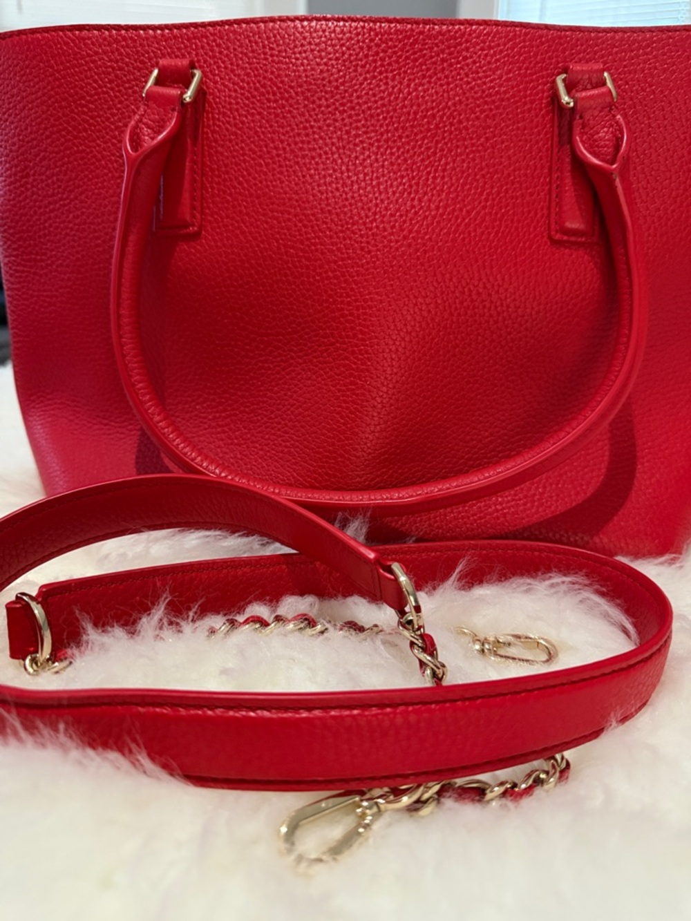 Tory Burch Vibrant Red Pebbled Leather Tassel Tote - Picture 3 of 14
